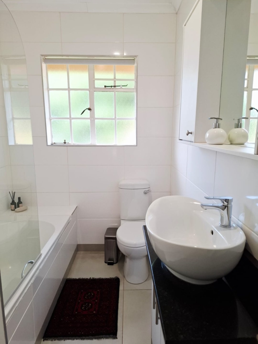 3 Bedroom Property for Sale in Langenhovenpark Free State